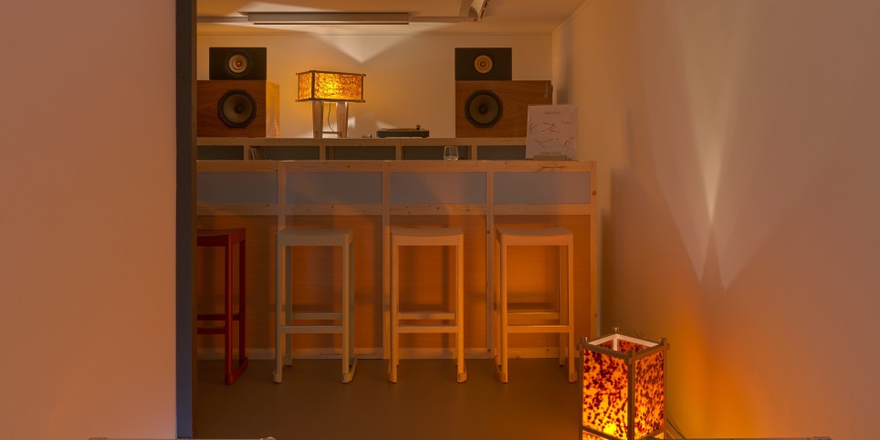 Listening Bar | Lauren Tortil - Cultura e spettacoli