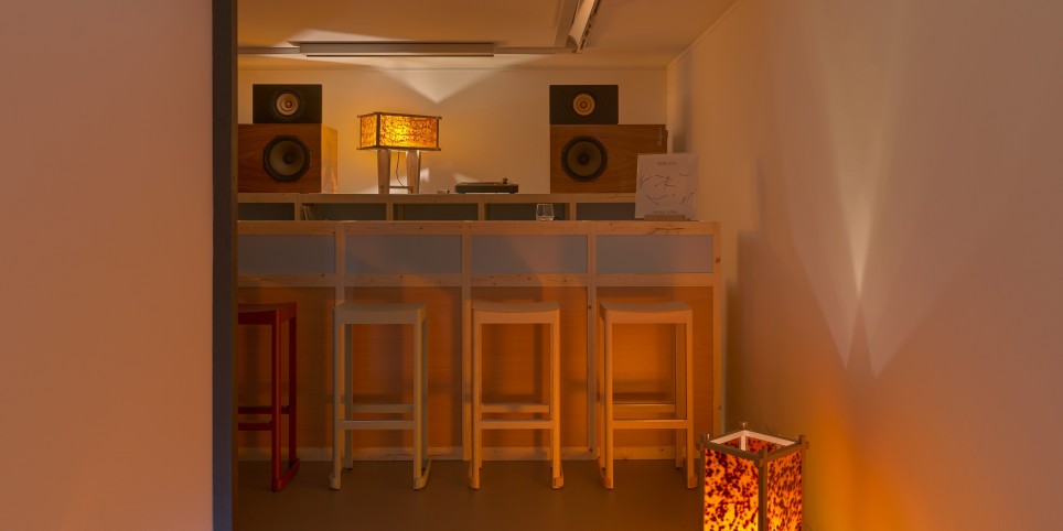 Listening Bar | Lauren Tortil - Cultura e spettacoli