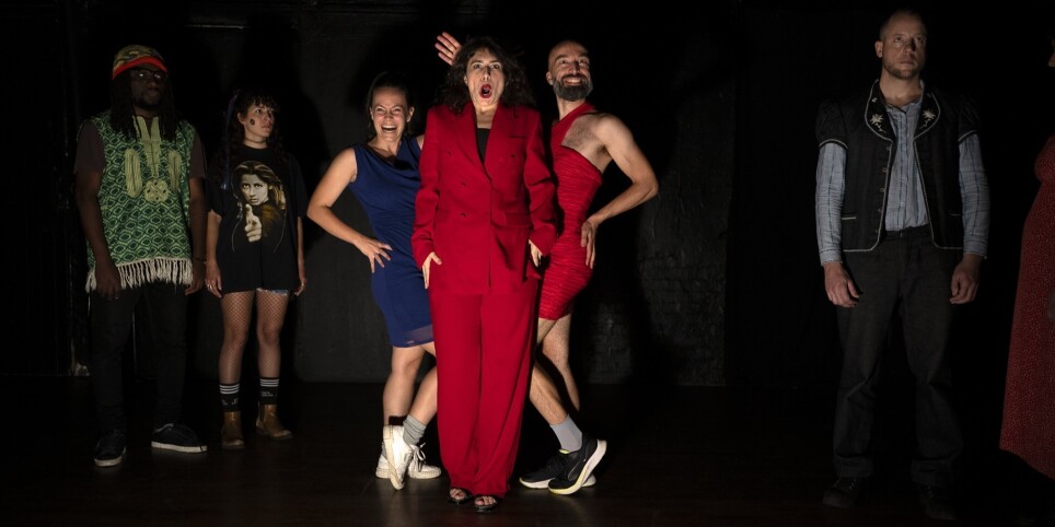 Les yeux qui grattent - Teatro e arti performative