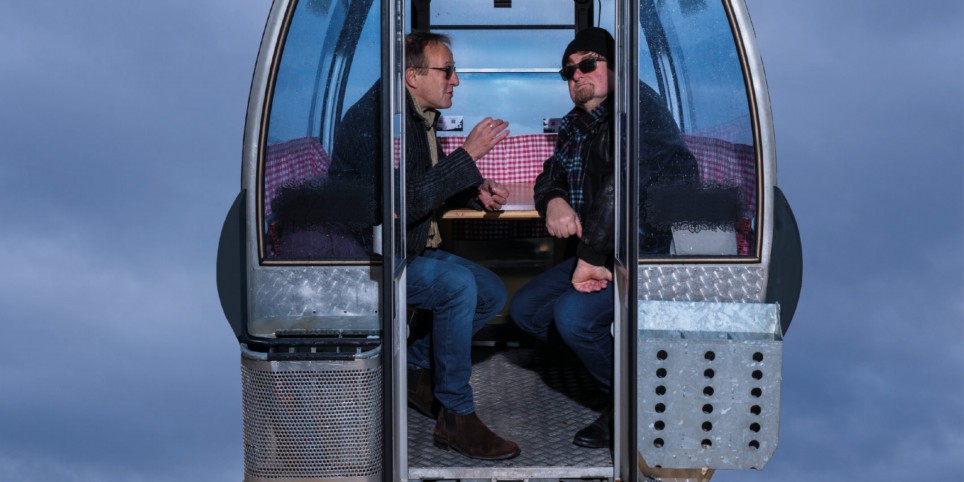 THEATRE - "Ami(s)" - Cultura e spettacoli