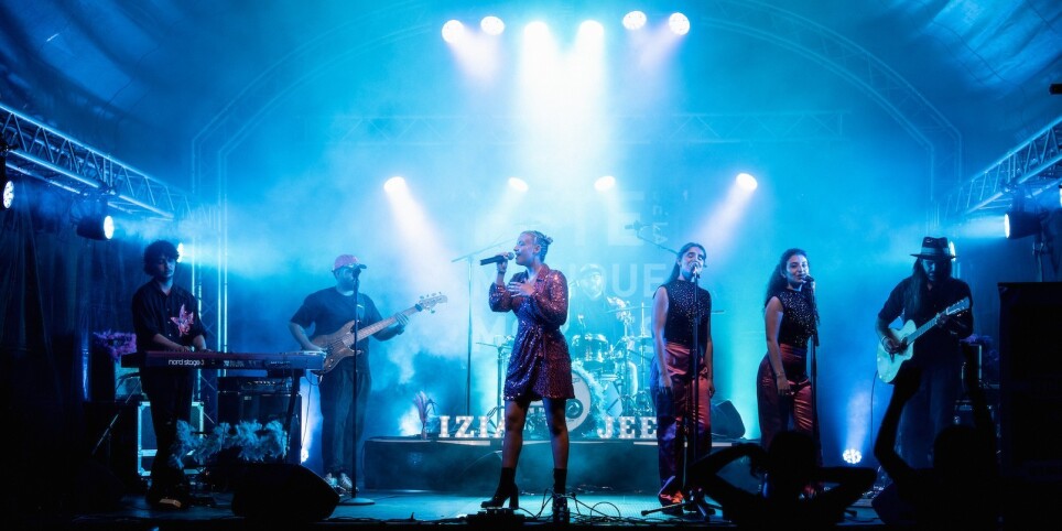 Vernissage album IZIA JEEN - Concerts