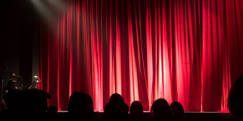 Pièce de théâtre -  Nous - Teatro e arti performative