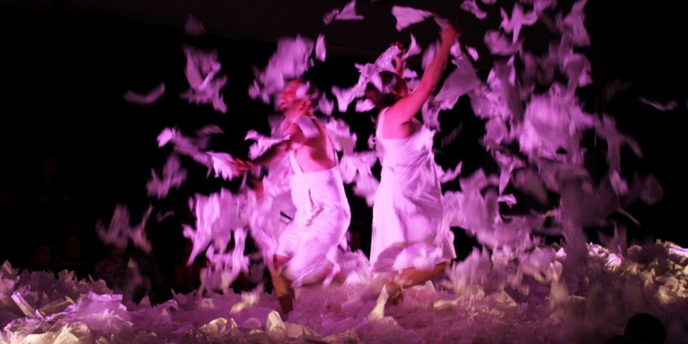 Sous la neige - Theatre and performing arts