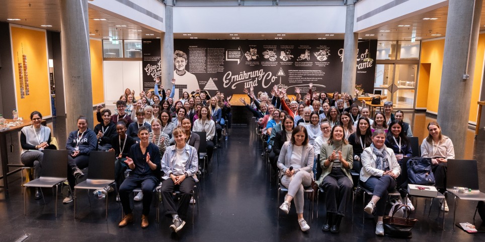 Événement de réseautage pour les femmes dans le football le 23 novembre 2025 - Sport