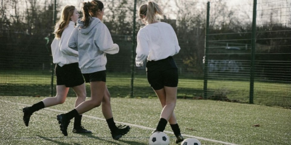 Optimisation de l'utilisation des infrastructures de football - Formazioni