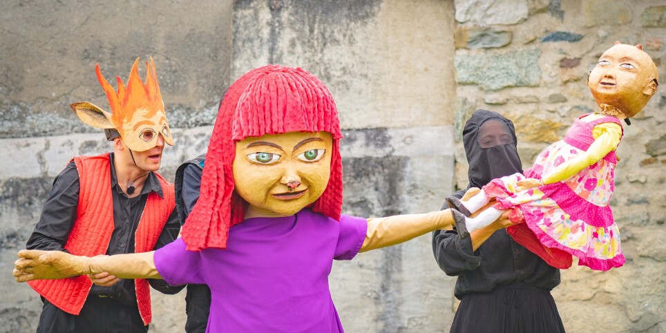ZUZA, spectacle itinérant, tout public dès 4 ans - Famille