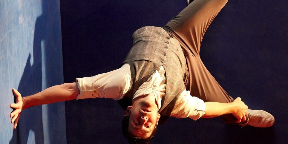 "LEO"  de Tobias Wegner - Théâtre et arts vivants