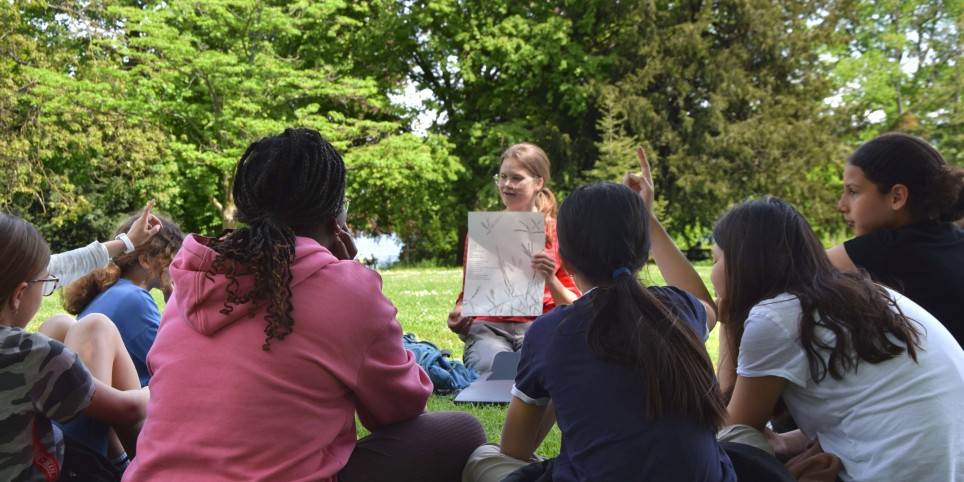 Atelier créatif: Imaginer les ressources qui t'amènent à l'école - pour les 6-12 ans - Famiglia