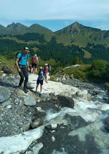 Et si les pierres étaient vivantes? - Enquête géo-botanique - Leisure activities - Office du Tourisme des Diablerets