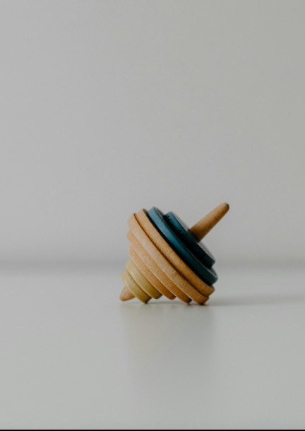 Crée un lanceur de toupie (5-7 ans) - Workshop e stage