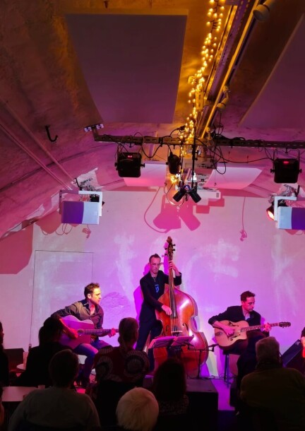 COQUETTE & NITCHO REINHARDT feat. VINCENT MILLIOUD & DAMIEN CONVERSET - Concerts - KVO