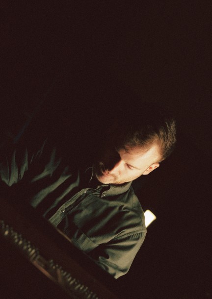 Into The Light // Genève - Concerts