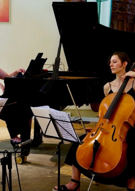 Trio La Versoix, William Michel, Juliette Giovacchini et Gabrielle Richardson Vasques Proposé par l’Association des Concerts des - Concerts