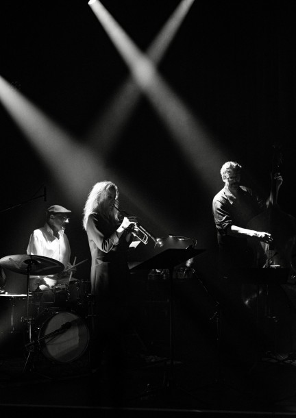 CHRISTOPH GRAB'S SHAPE & FORM ENSEMBLE - Concerts