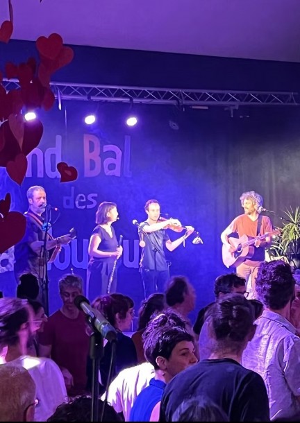 Bal anniversaire 10 ans et prévente nouvel album : que vive Grand Balthazar - Ballo