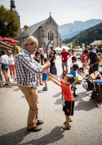 "Les chapeaux magiques" Au gré du festival - Paul-Henri Jeannel - Festivals