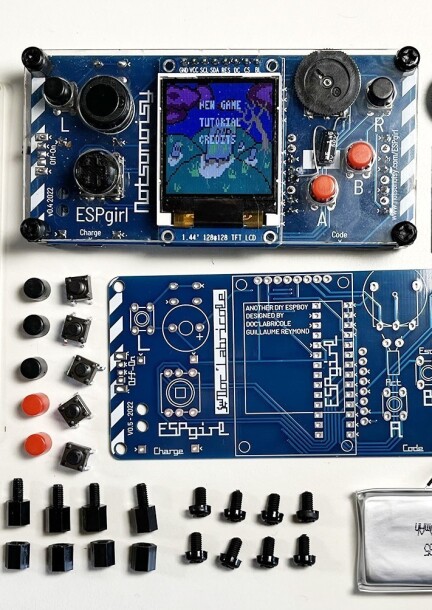 ESPgirl, la mini-console de jeu à souder soi-même - Workshops and courses - Festival des Jeux de La Tour-de-Peilz
