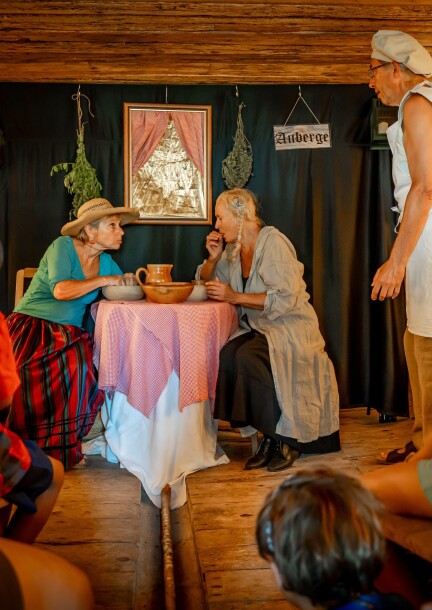 "Ce soir, c'est chez la cousine Annie" - Le Conte Vers (conteurs amateurs) - Festivals