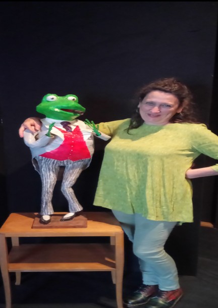 Bibliothèque - «Cuisses de grenouilles : Contes rebondissants » (dès 5 ans) avec Mademoiselle F. - Theatre and performing arts