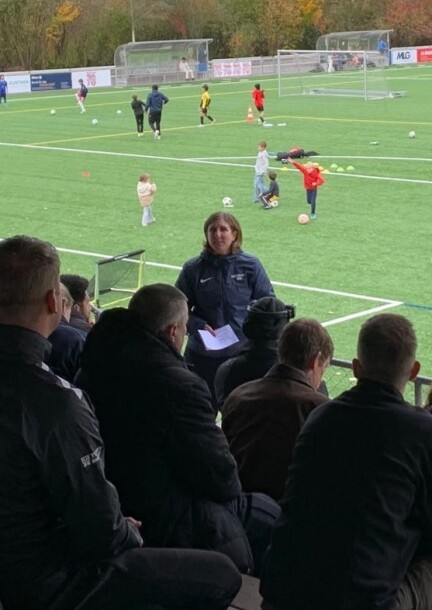 Trainingsbesuch Selection-Team Bern (E10/E11) - Sport - Sportplatz Bodenweid, Bern