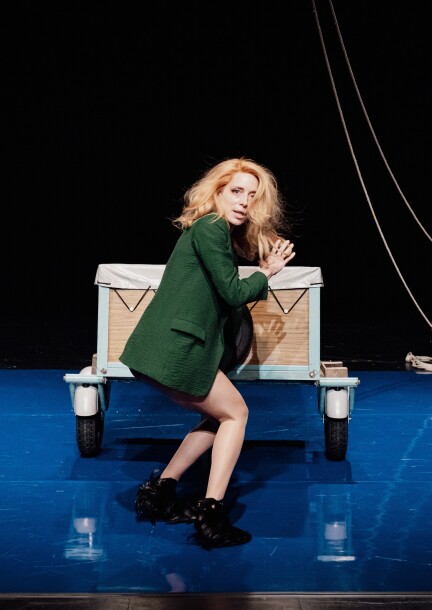 Juliette Navis - Céline - Théâtre et arts vivants