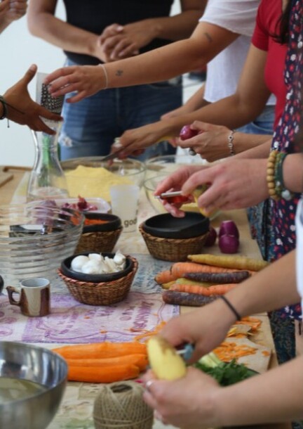 Atelier de cuisine collective et repas partagé - Ateliers et stages - Théâtre de l'Orangerie