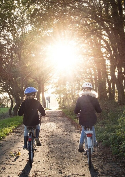 Cours vélo en famille - Balades et visites - Collège du Chaney