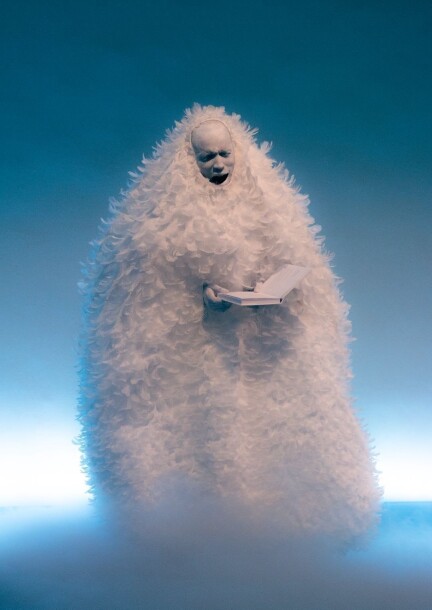 Zizi Zozio - Theatre and performing arts - Arsenic – Centre d'art scénique contemporain