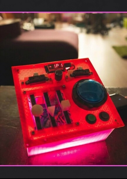 Workshop WIRELESS DIALOGUE - Workshops and courses - DownTown Studio