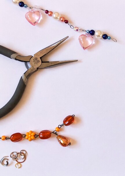 Atelier création de colliers en perles - Workshops and courses - Histoire sans chute