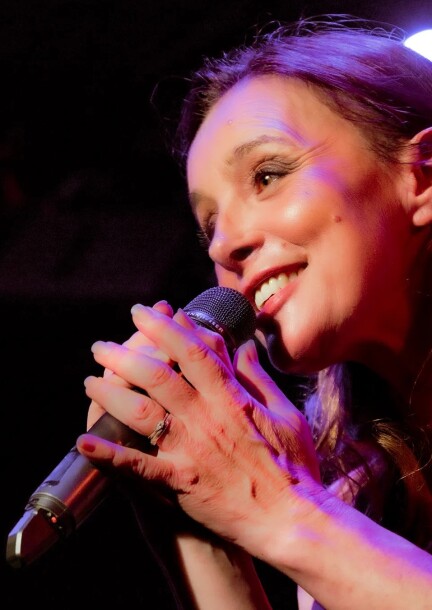 Valérie Mischler - Concerts - L'Esprit Frappeur