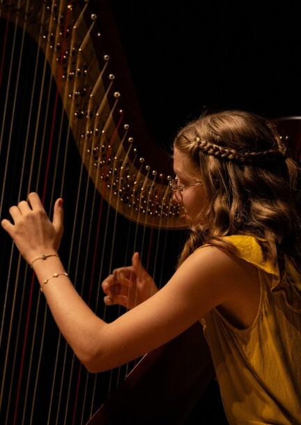 ÉCLOSION DE CORDES - Concerts - Temple de Château-d'Oex
