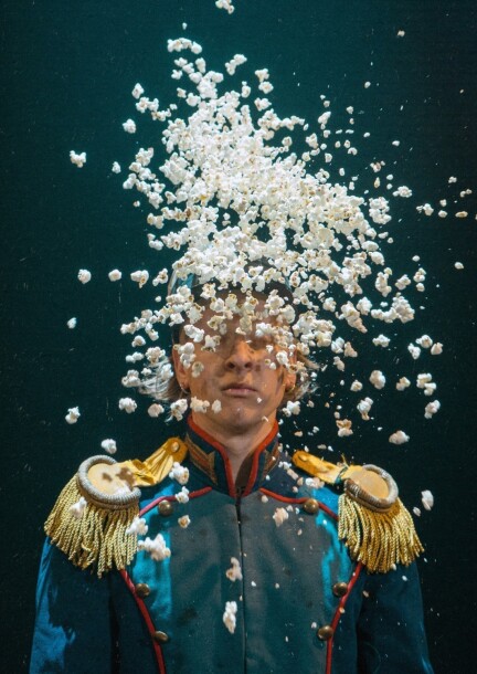 WHERE THE FUNK IS MY RED NOSE !? - Theater und Bühnenkunst