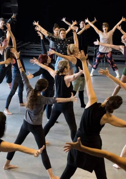 Atelier de danse Gaga - Ateliers et stages - La Cité Bleue