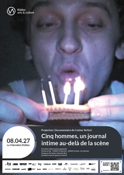 Cinq hommes, un journal intime au-delà de la scène | Cinque uomini, un diario al di là della scena | Five men, a diary beyond th - Cinema - La Vidondée