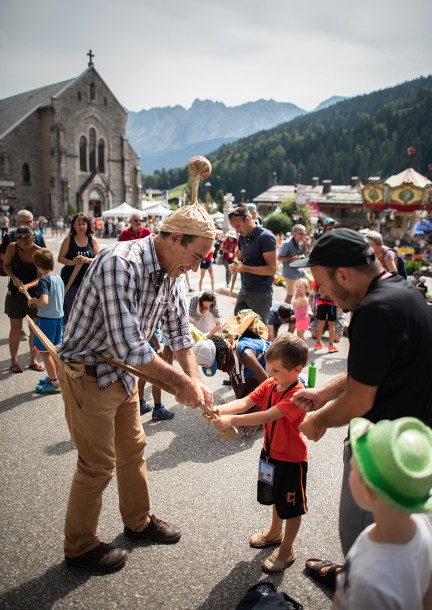 "Les chapeaux magiques" Au gré du festival - Paul-Henri Jeannel - Festivals
