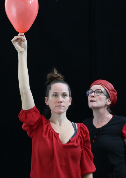 Pas touche la mouche ! (dès 2 ans) - Verschiedenes