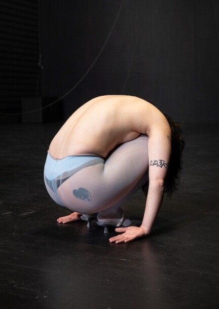Lisa Laurent - the wizard is not real - Theater und Bühnenkunst