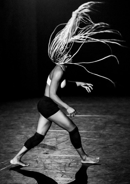 Jolie Ngemi — Mbok’Elengi - Danse