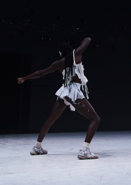 ÉLIE AUTIN — Présage - Danse - Pavillon ADC