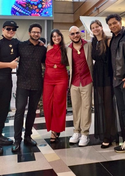 GERRY LOPEZ Y SUS YUMAS / SONADORES BIGBAND - Concerts