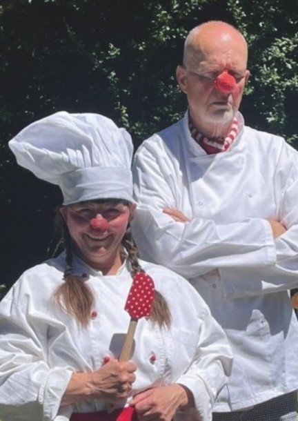 Les biscuits à la moque de chez nous - Cie Service Compris - Théâtre et arts vivants
