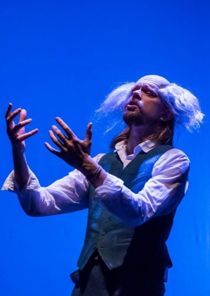 Blønd and Blönd and Blónd "DØMÅJ -" - Humour and comedy