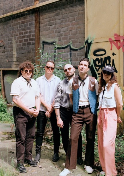 Olympic Antigua (VS) + Sunday,June (CH) - Concerti