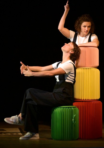 Madame Bovary en plus drôle et moins long - Compagnie Le Monde au Balcon - Theater und Bühnenkunst
