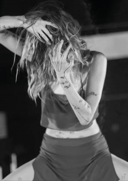 ON/OFF Geneva - Requiem.Solo - Théâtre et arts vivants - Maison Saint-Gervais