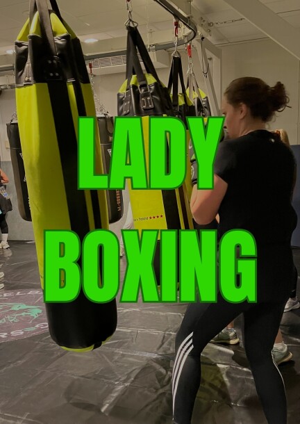 Séance d'essai - LADY BOXING - Sport - Elbaja Boxing Academy