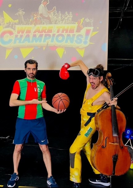 « We are the champions! » - Theatre and performing arts