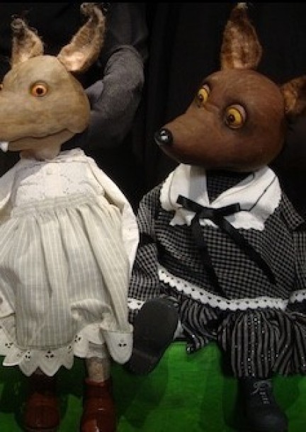 Les Trois petites Louves - Théâtre et arts vivants