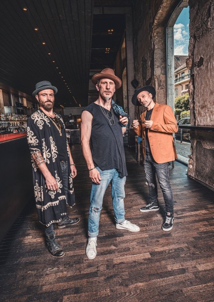 THE NEXT MOVEMENT - Konzerte